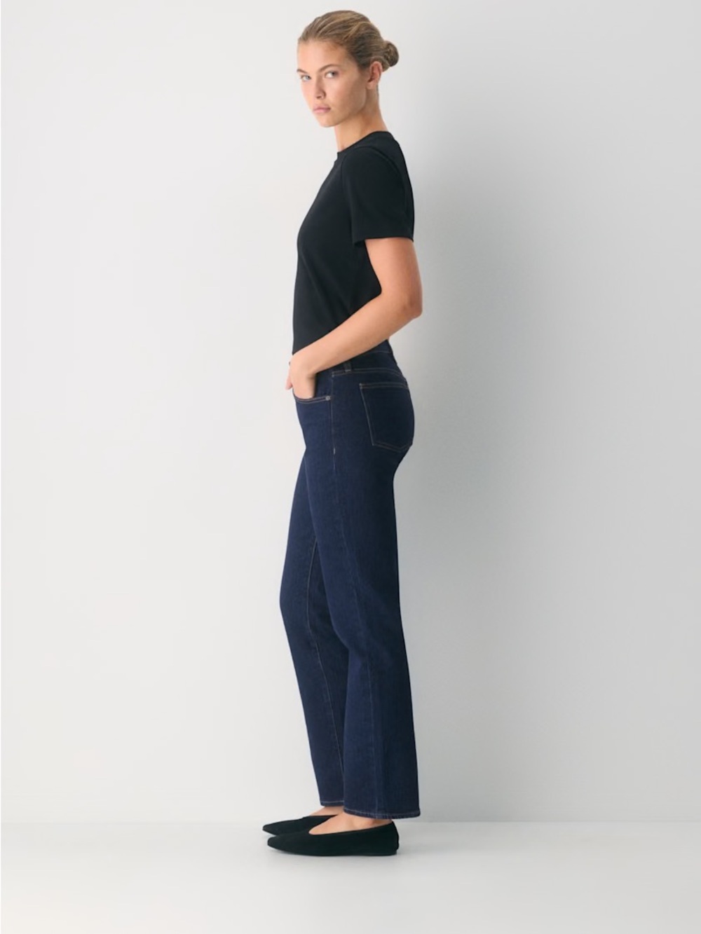 Denim Forum Tilda Curve-Fit Lo-Rise Straight Jeans - Picture 3 of 15